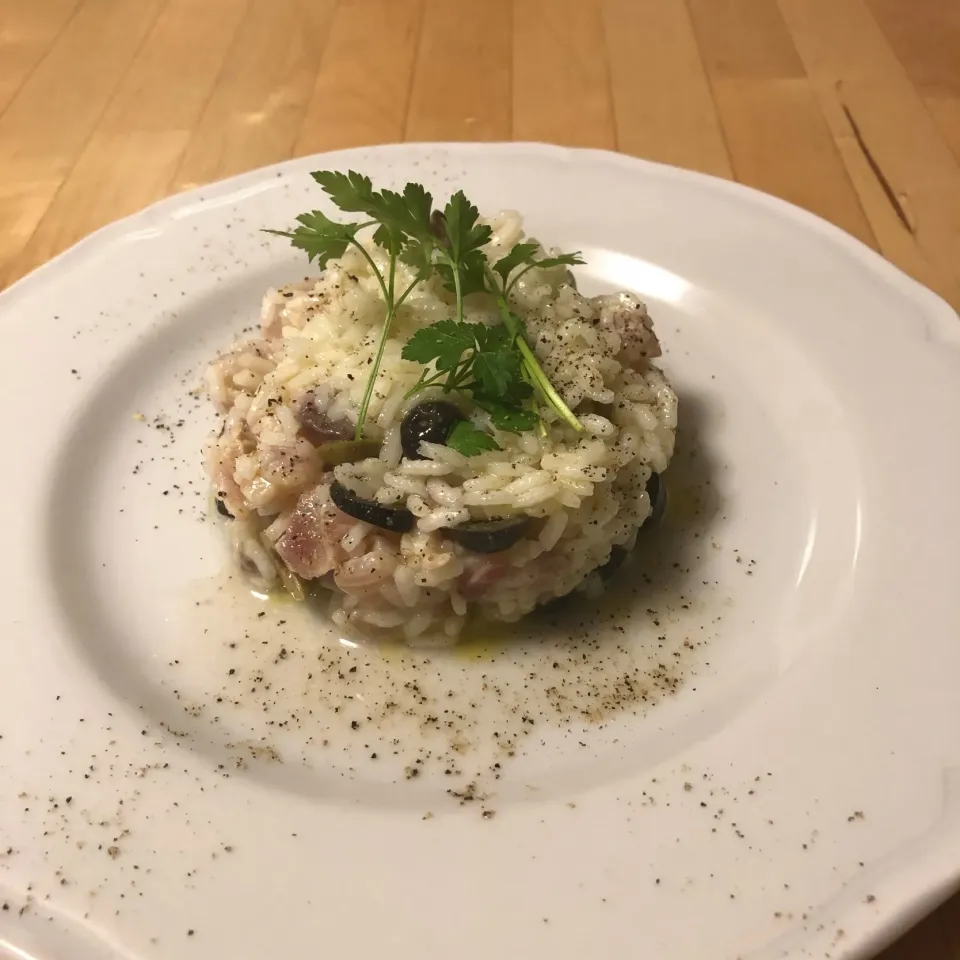 Insalata di Riso alla Pescatora
漁師風お米のサラダ|Takeshi Kuraishiさん