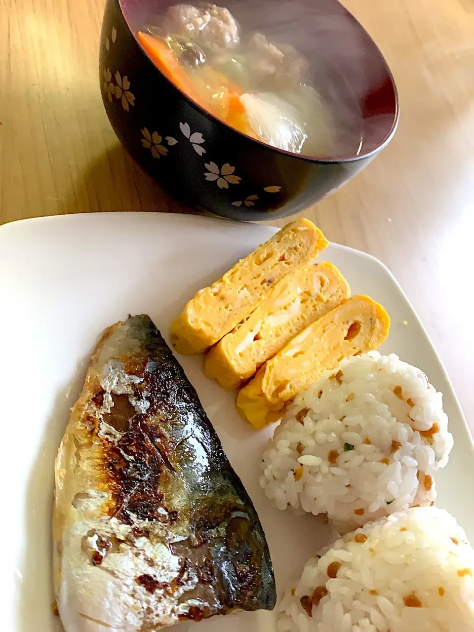 鯖の塩焼き朝ごはん☀|ななつぼしさん