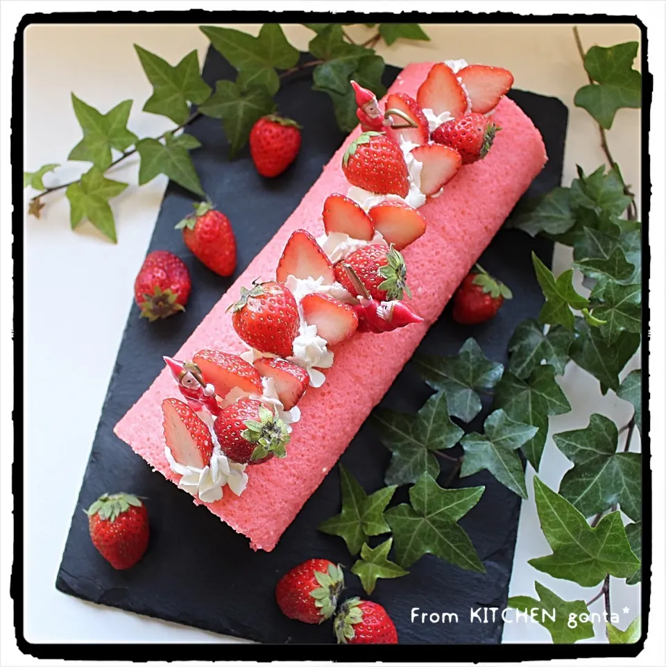 いちご🍓のロールケーキ🎂﻿|gonta*さん