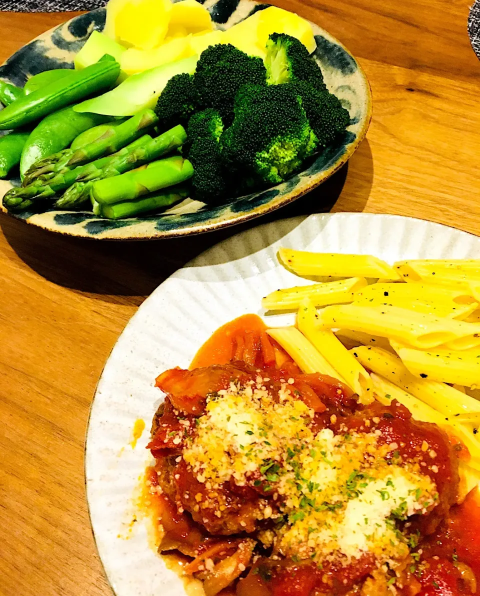 夜ごはん✨肉団子のトマトソース煮込み🍅|ミッチ☆ママさん