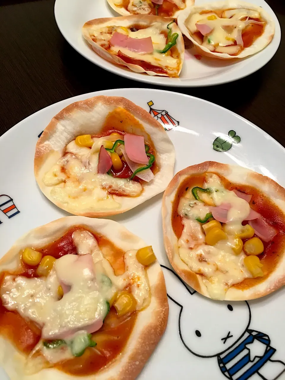 餃子の皮でピザ🍕|ゆきりん。さん