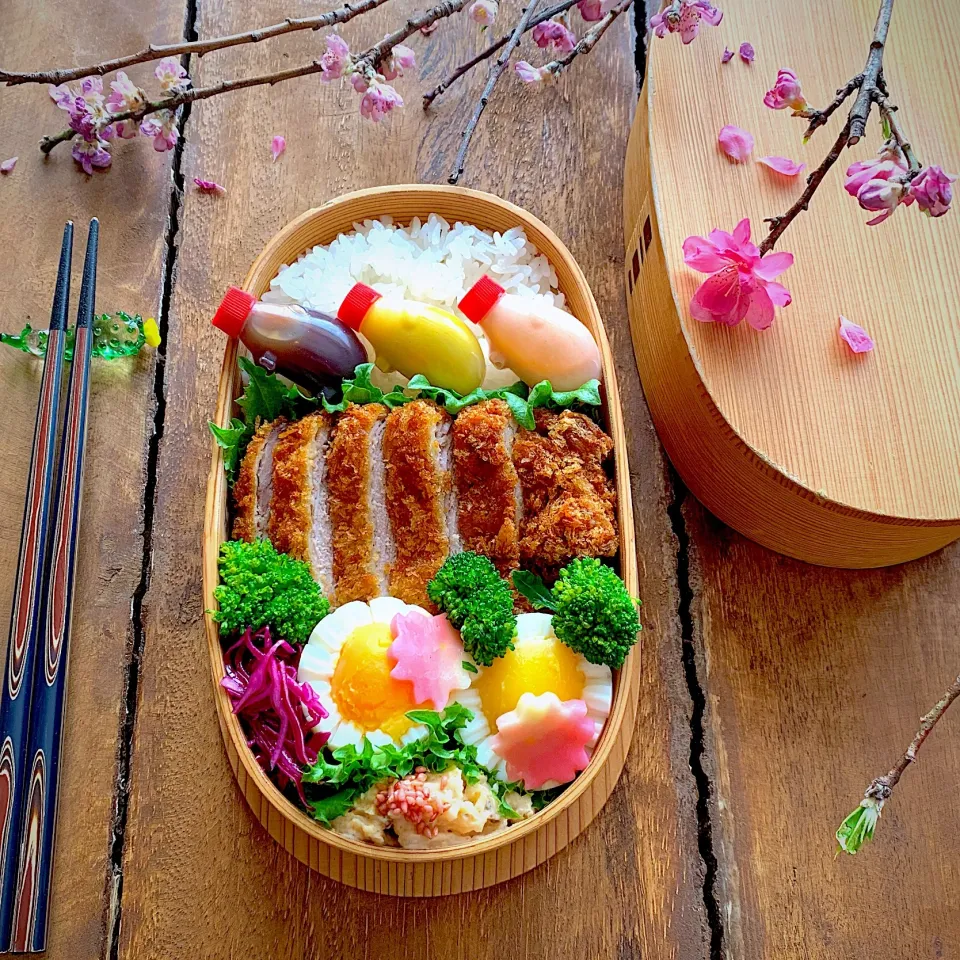 3匹の子ぶた🐖🐖🐖のとんかつ弁当|呑兵衛料理家 おねこさん