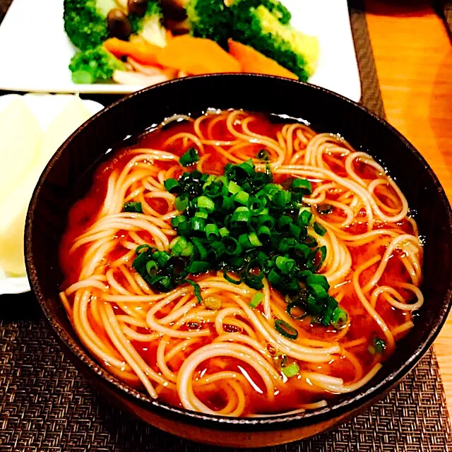 今日のおみそ汁😊赤味噌❤️
お素麺のみそ汁✨ちゅるちゅると食べよう
#素麺みそ汁 #赤味噌 #そうめん|あお♡あおさん