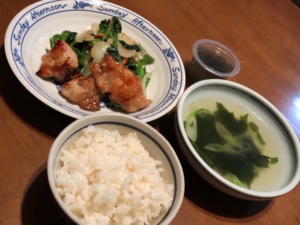 照焼きチキンとほうれん草炒め|Satomi Yamaguchiさん