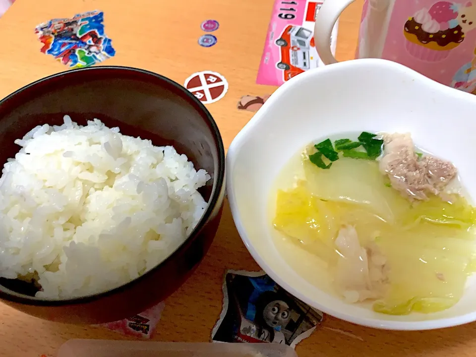 Snapdishの料理写真:豚肉と白菜鍋 冷奴|まみさん