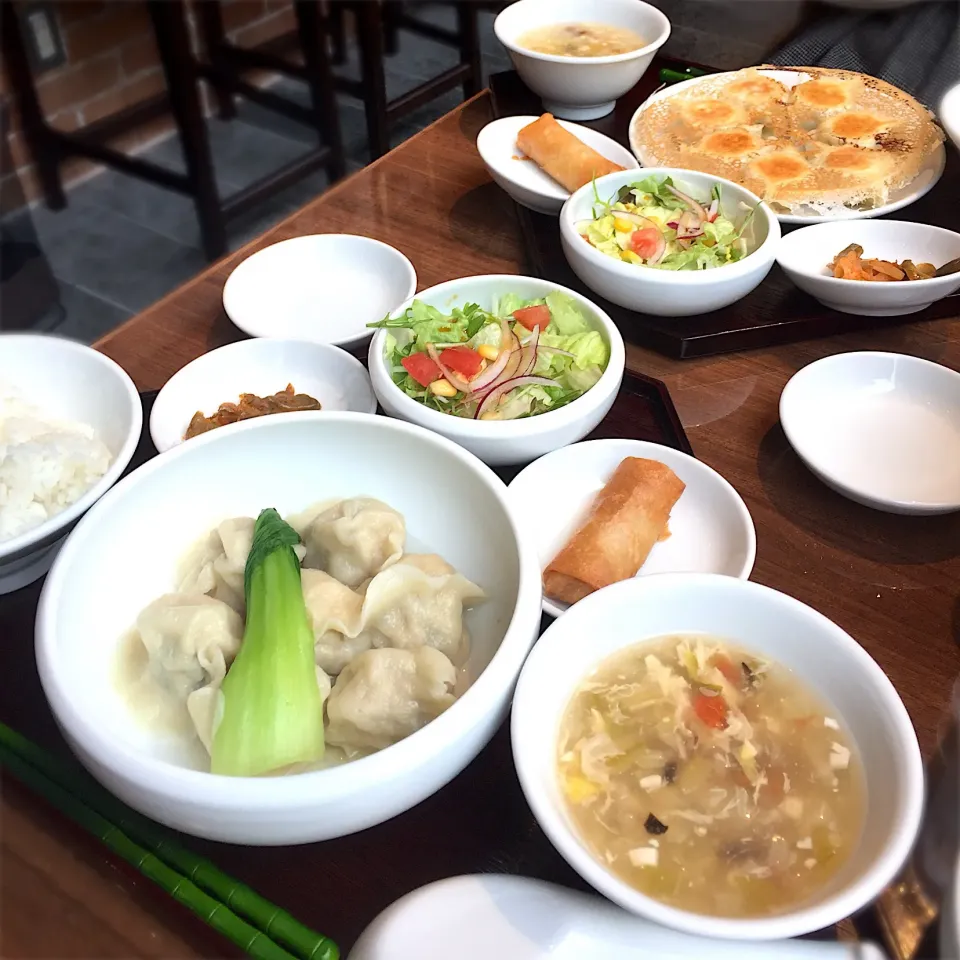 水餃子と焼き餃子✨🥟@大連餃子基地 渋谷ストリーム|K.Sさん