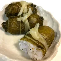 noririnkoさんの料理 お土産で！頂いたしゃくしな漬でおむすびころりん🍙|メリーさん