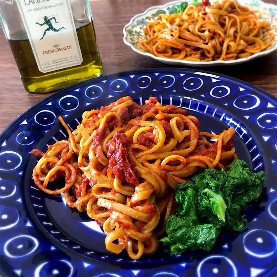 Olive Pasta with Tomato sauce🍅/ オリーブパスタ,トマトソース🌿|angiee♡さん