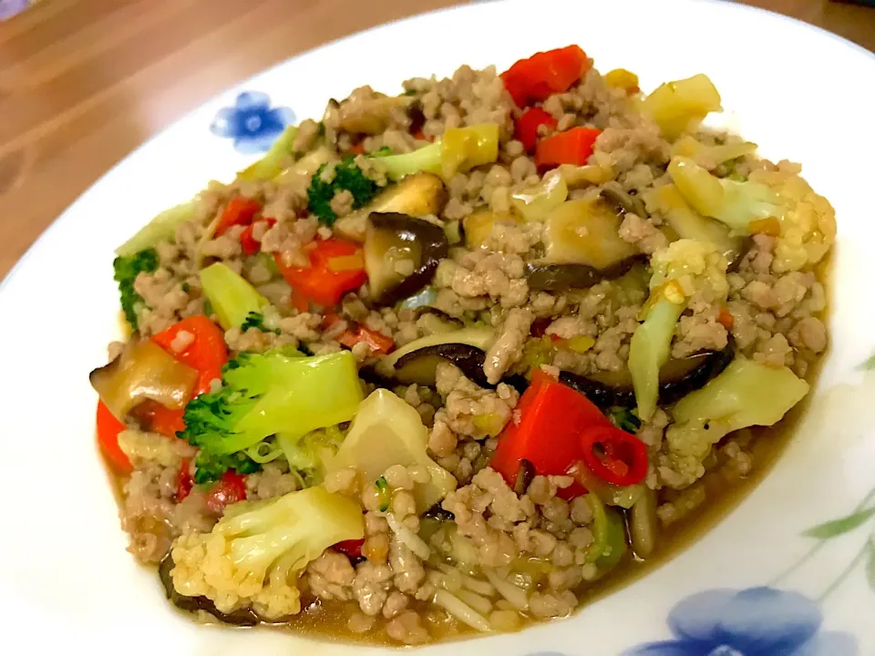 お野菜たっぷり中華そぼろ丼|きららさん