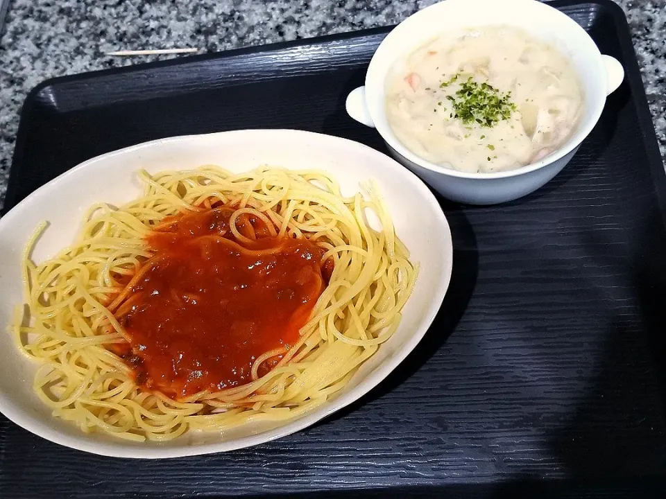 なんちゃってミートソースパスタ
豆乳チャウダー|あぁちゃんさん