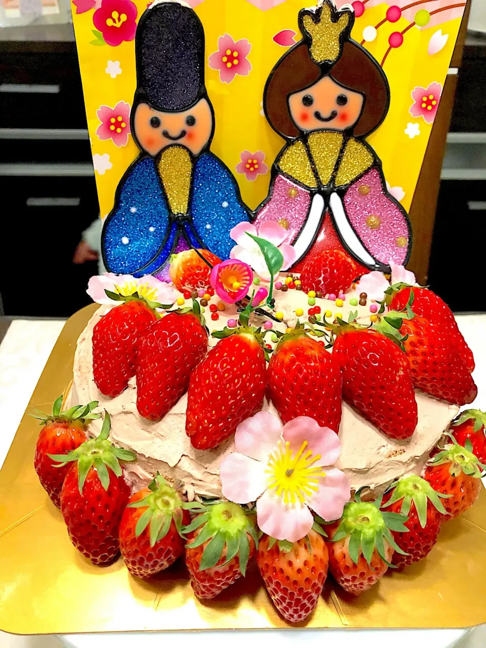 Snapdishの料理写真:hina matsuri cake 
for my little girl|marian ilanoさん