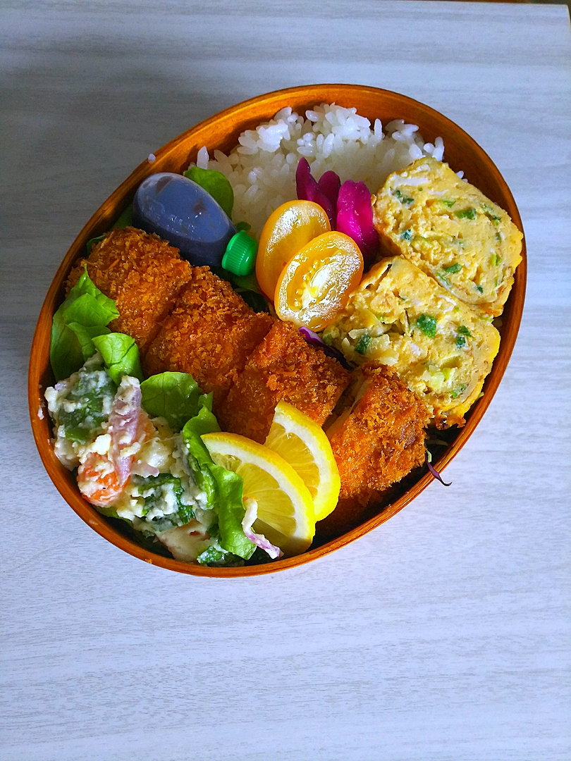 ミルフィーユカツのわっぱ弁当