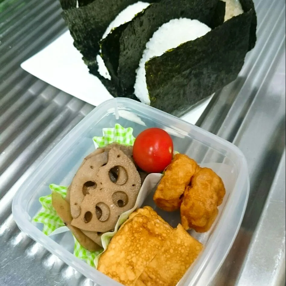 Snapdishの料理写真:おにぎり弁当|jun(・x・)さん