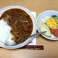 Snapdishの料理写真:ひき肉とブナシメジのハヤシライス|aquamarineさん