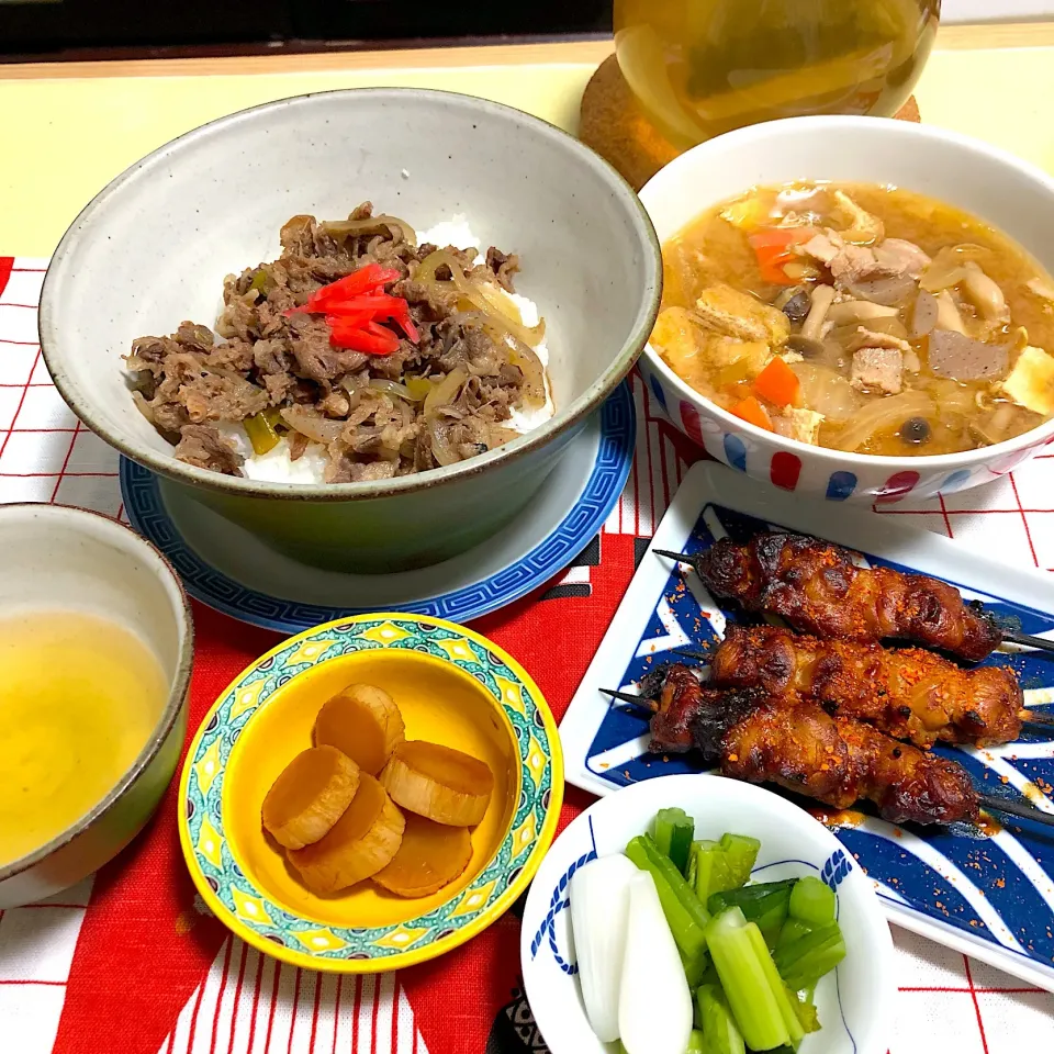 牛丼と豚汁と焼き鳥|Noriyuki Saitoさん