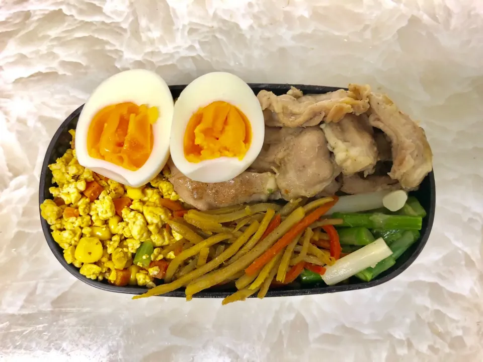 今日のお弁当3/6|としぼーさん