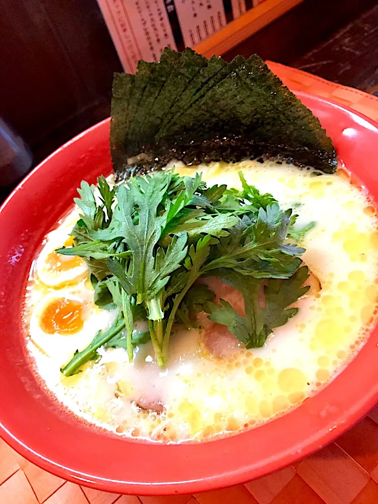 ✨漢の鶏白湯✨|中さんさん