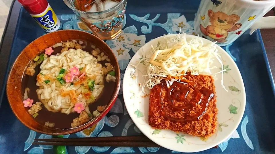 お昼ごはん🍜|しまだ ちえこさん