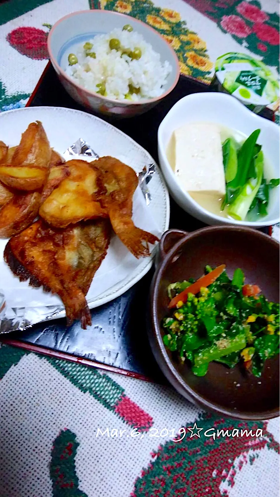 Gママの晩ごはん☆えんどう豆ごはん カレイの唐揚げ🌸|kaoriさん