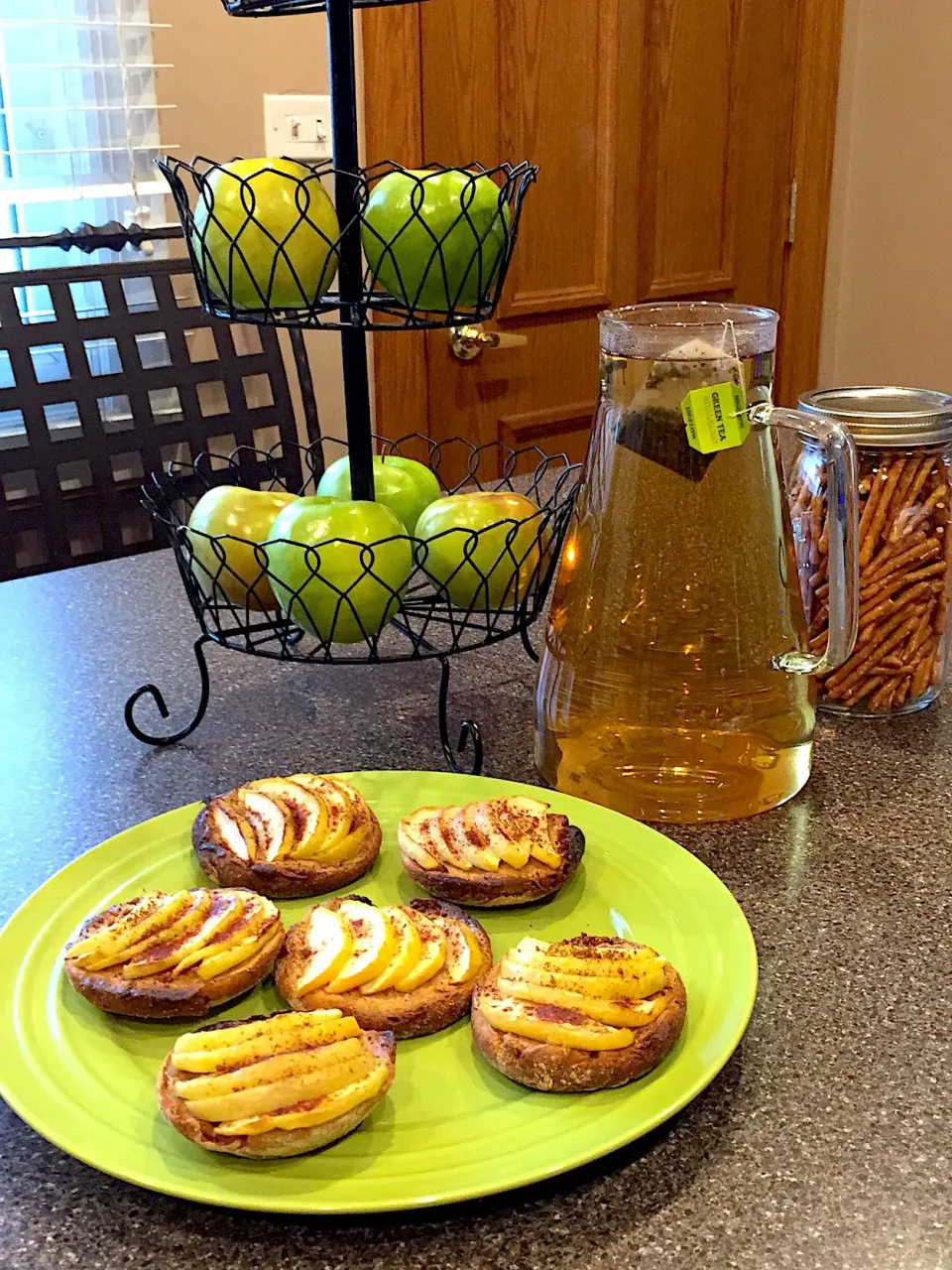 Apple peanut butter muffin 🍏|FitMomDoc19さん