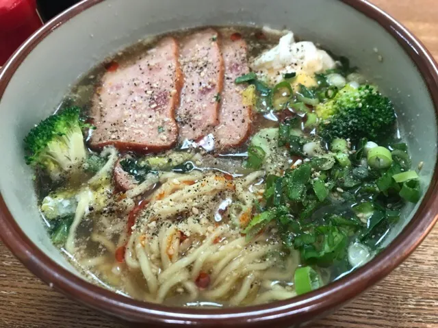 #マルちゃん正麺 🍜、醤油味❗️ (,,•﹏•,,)✨|サソリさん