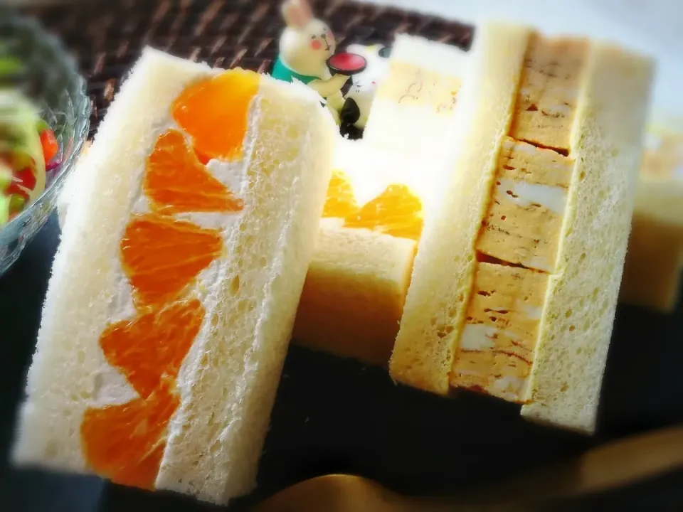 🍊オレンジでフルーツサンド&🥚だし巻き玉子サンド|jusさん