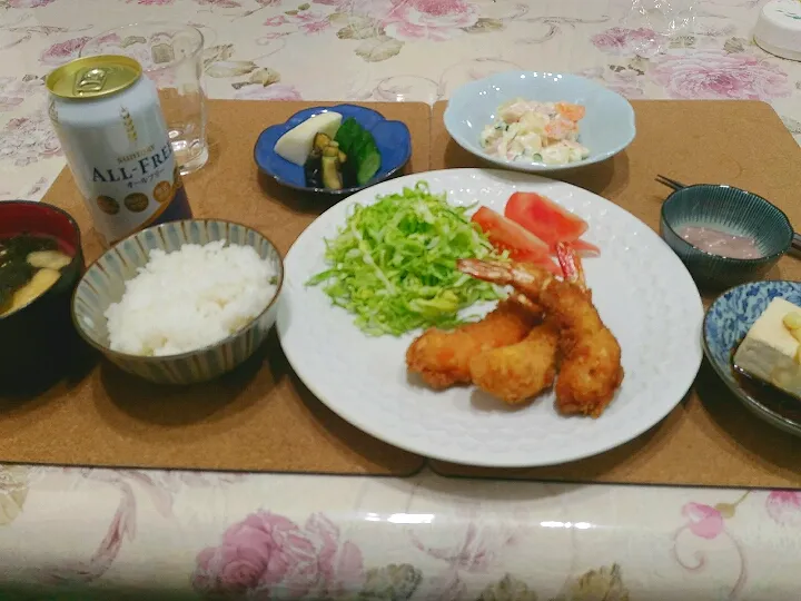 2019/3/8(金）
えびフライ定食～！|たえさん