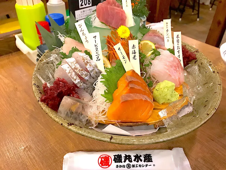 Assorted sashimi|Sky Blueさん