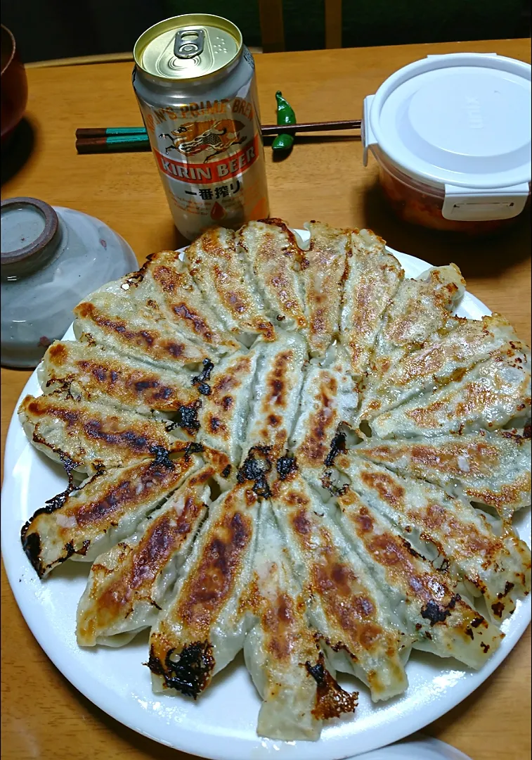 餃子焼いた🤗|しまだ ちえこさん