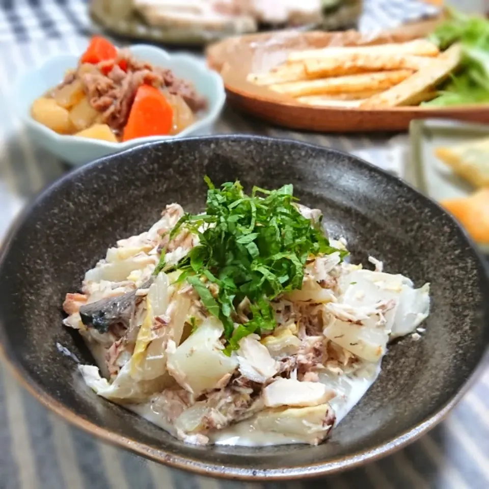 うずくまる🌀さんの料理 白菜とサバ水煮缶のサラダ|とまと🍅さん