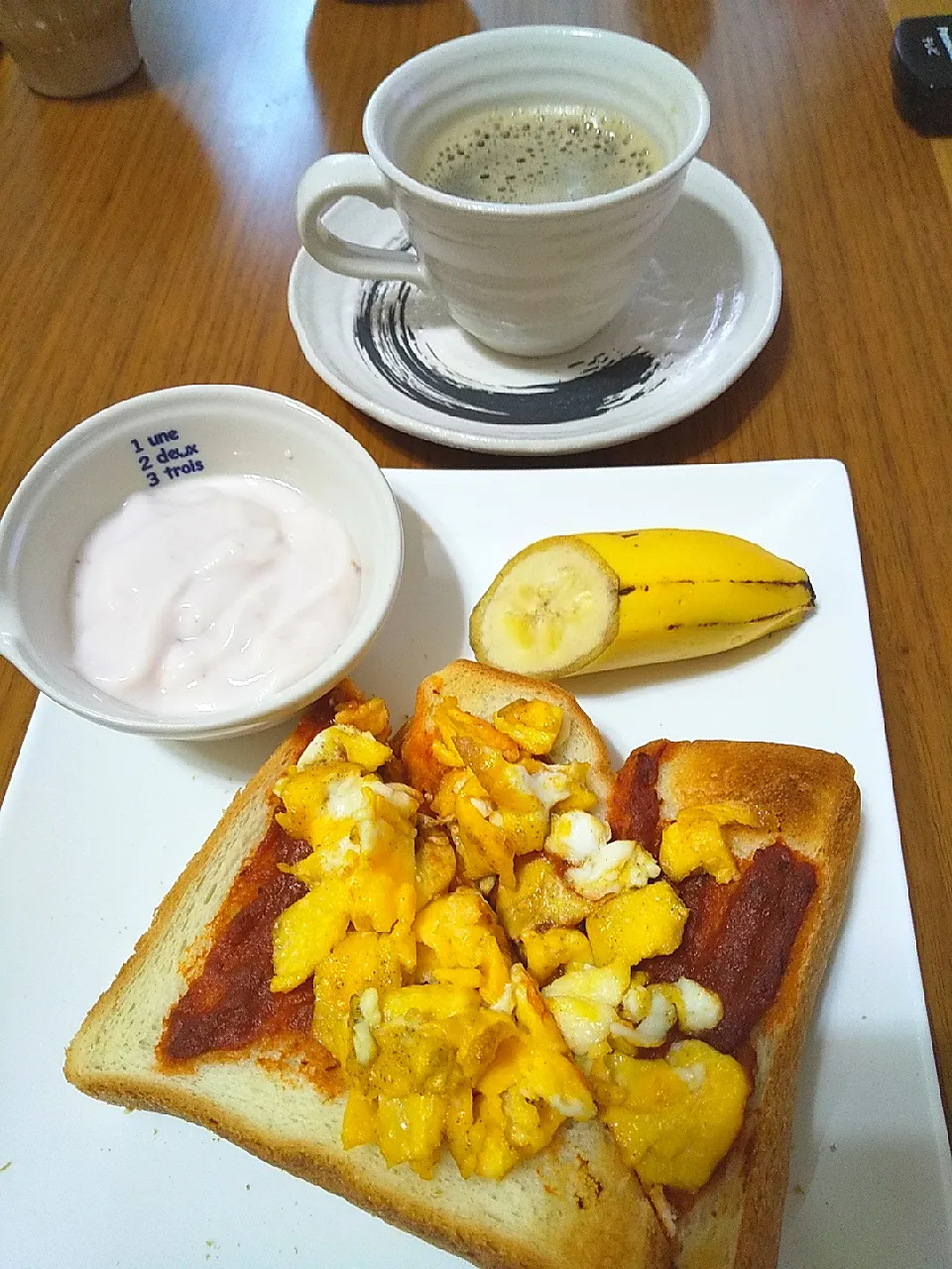 今日の朝ごはん☕️🍞🌄|けーこさん