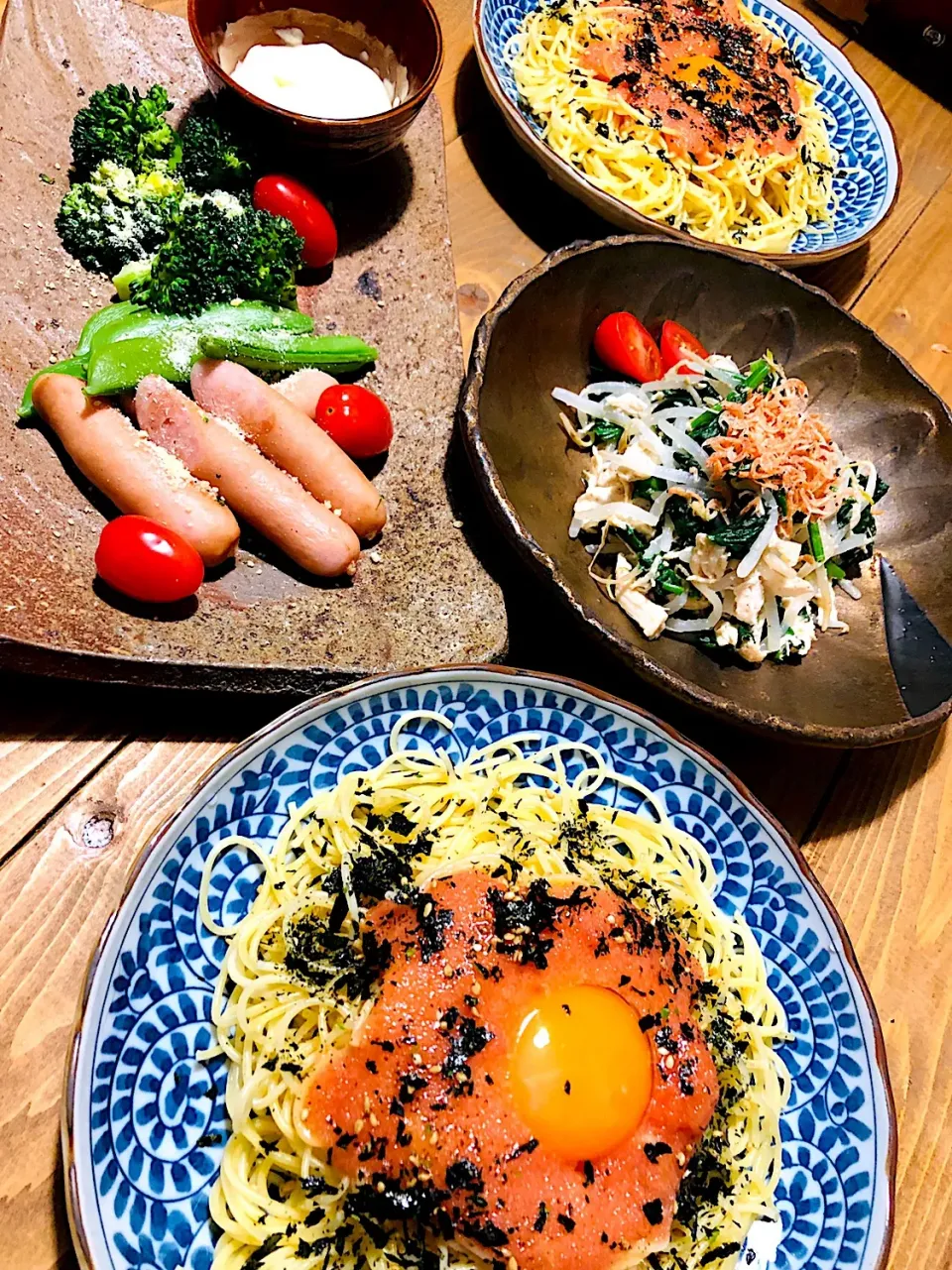 明太子スパゲティ
ソーセージと野菜のパルメザンチーズがけ
ささみのほうれん草ともやしゴマポンあえ|kiyocoさん