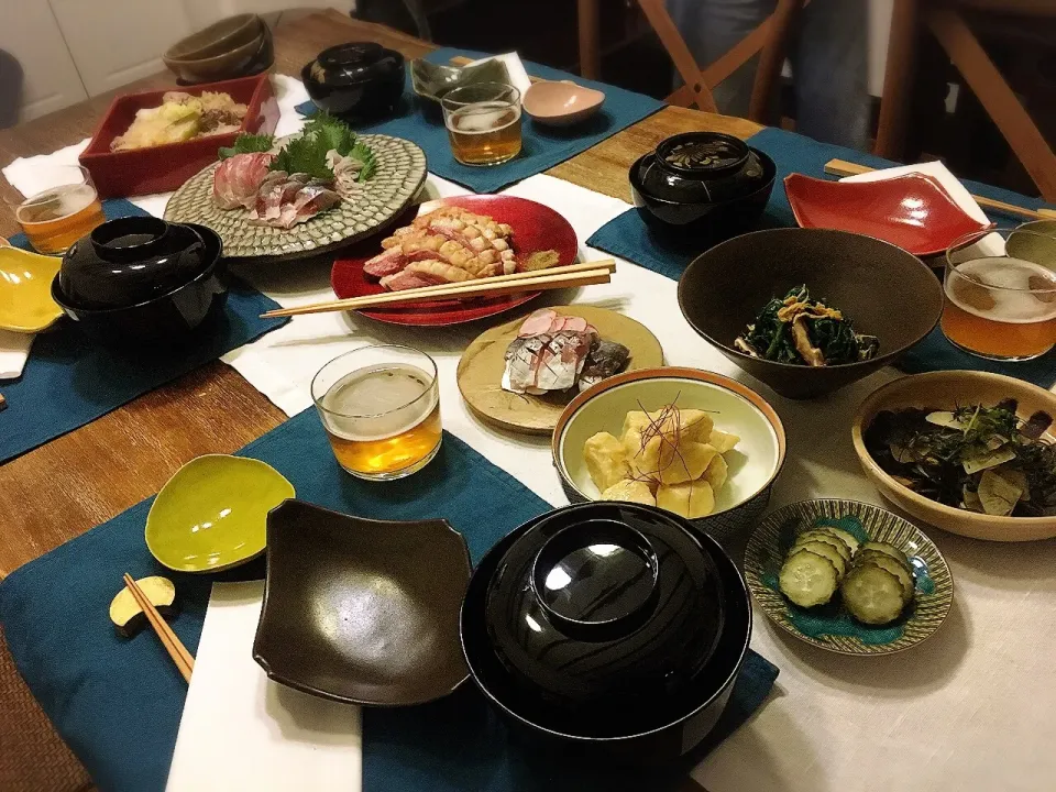 Snapdishの料理写真:土曜日の晩ごはん#シンガポール帰りの友人を招いて #ごはん会  #日本酒の宴 #シメは白米|ちびワビさん