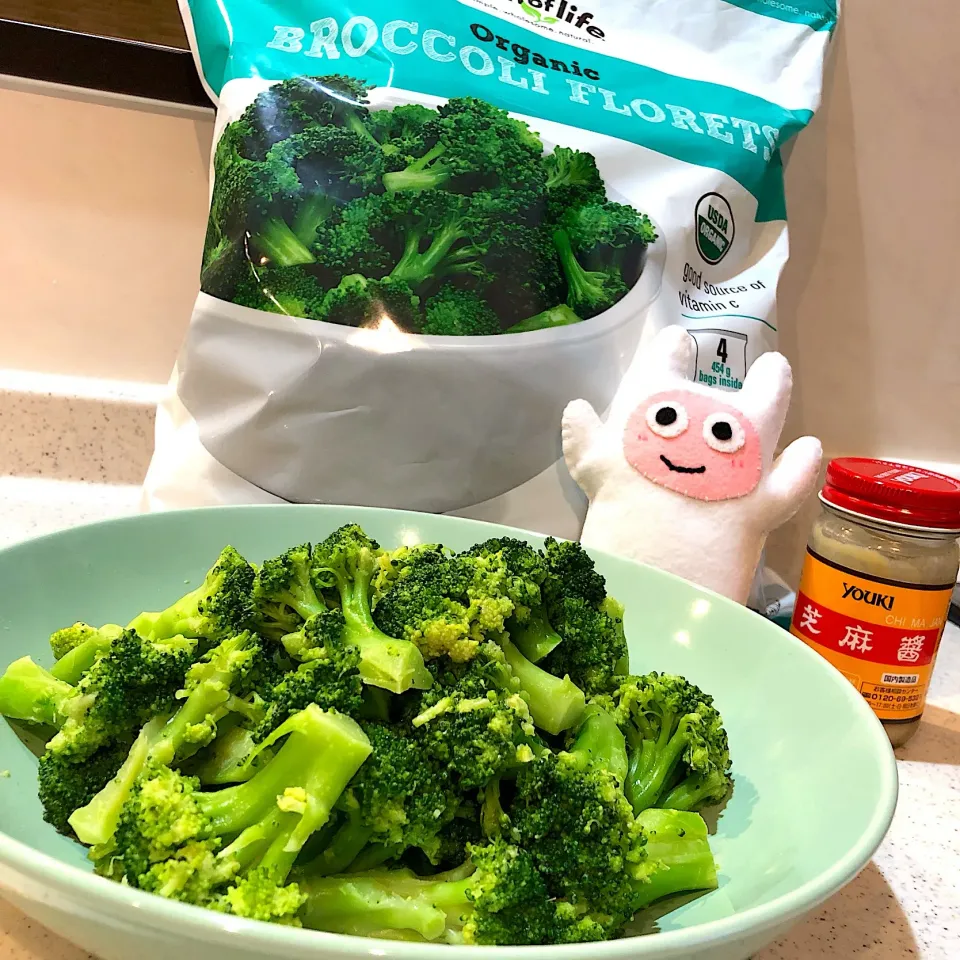 オーガニック冷凍ブロッコリー🥦 で常備菜作り👍🏻お弁当の彩りにもね🥳 #冷凍ブロッコリー #オーガニック #コストコ|ヨッチャンさん