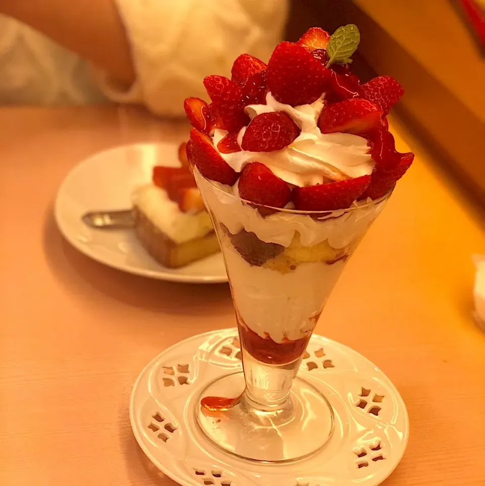 いちごパフェ🍓💖|susie5さん