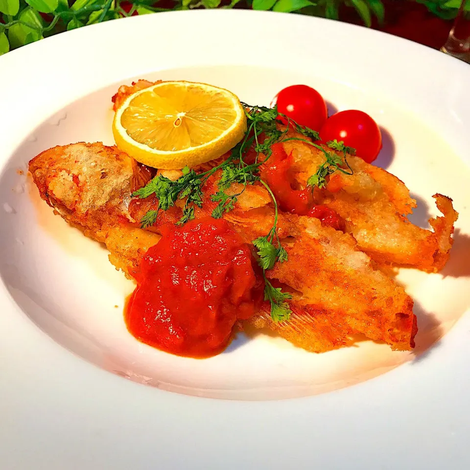 🐟カサゴの香草パン粉焼き➕🍅トマトクリームソース      極ウマ😋|Sの食卓さん