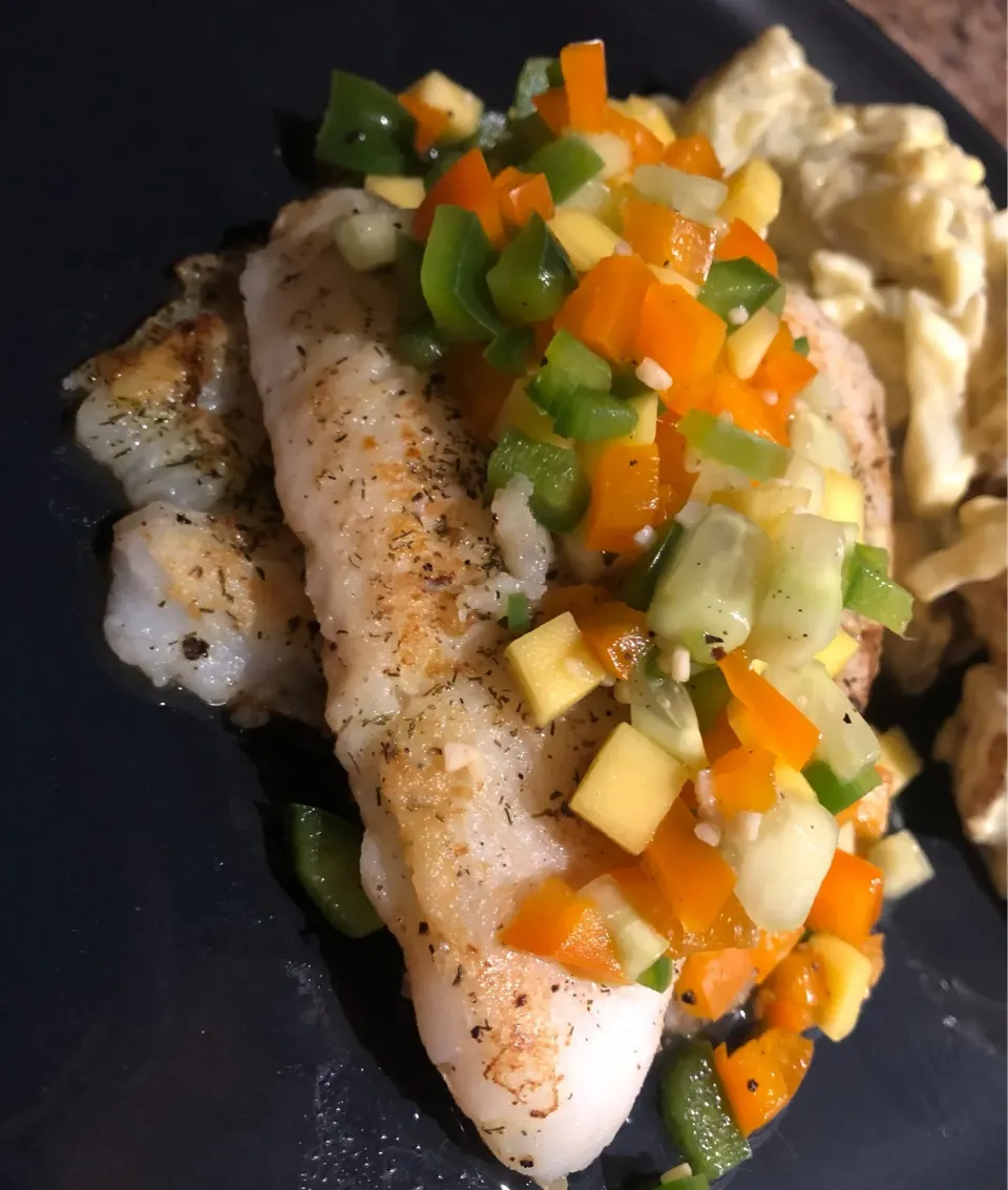 Fresh Bass Fillet with Sweet Heat Salsa|Ostone31さん