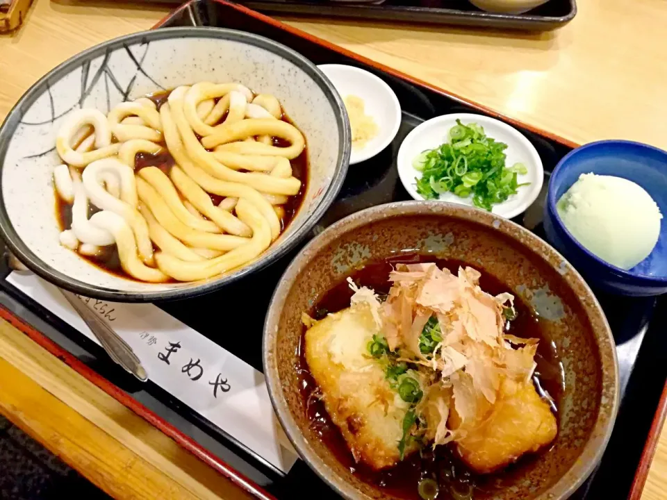 弾丸お伊勢さん
伊勢うどんのまめやさん
伊勢うどんとあげ餠|korinoさん