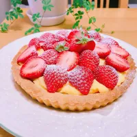 綺麗になれちゃう『米粉deカスタード』 by akikoiwskで苺のタルト🍓🍓🍓🥧