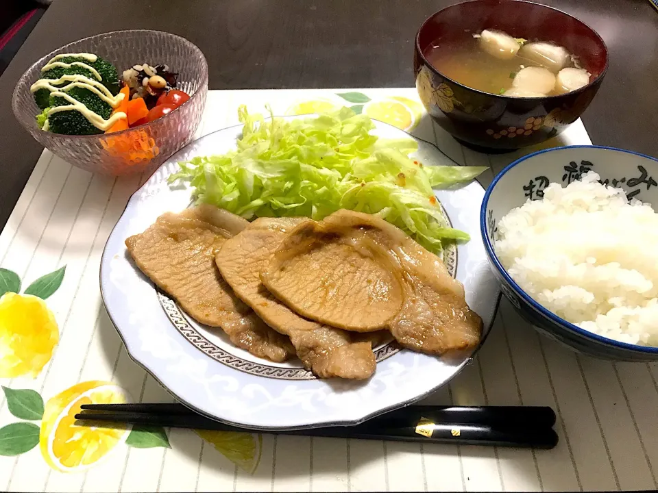 豚肉の生姜焼き定食|Ari’s Channelさん