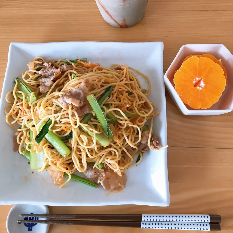 豚キムチ焼きそばΣ(ﾟ∀ﾟﾉ)ﾉお昼ご飯|サチャンさん