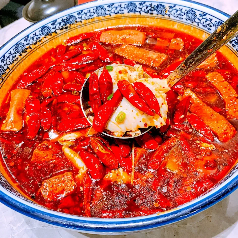 中華四川魚料理🌶水煮魚|キノコ🍄さん