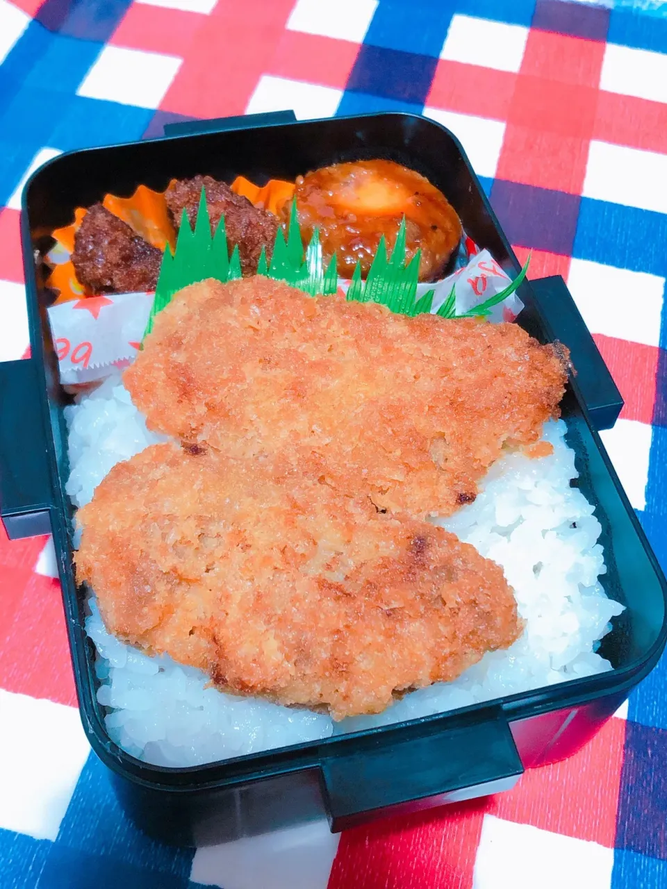 Snapdishの料理写真:meat-eater弁当|keroさん