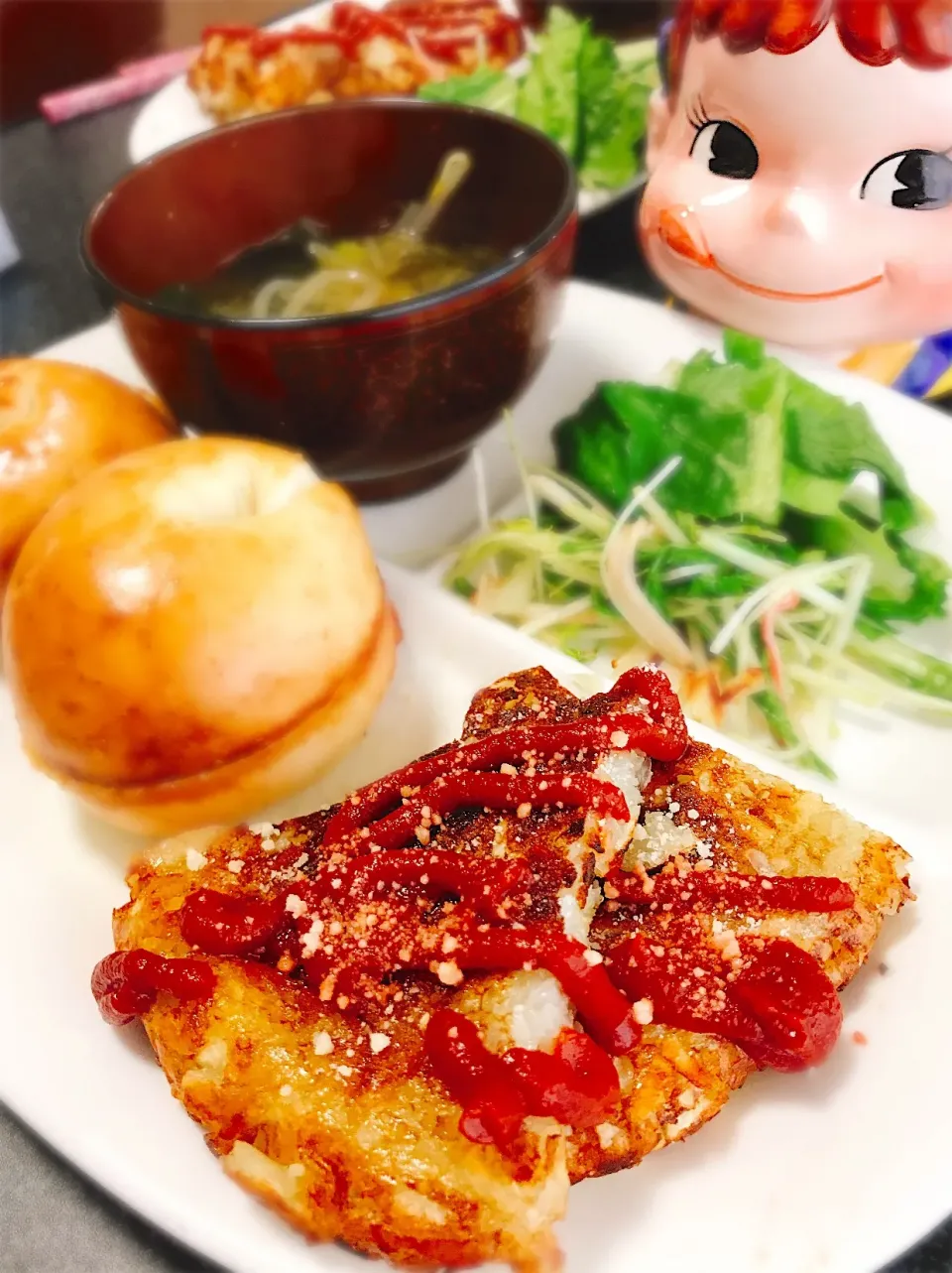 Snapdishの料理写真:じゃがいもだけでうまうま♡揚げないハッシュポテト。|ぽき。さん