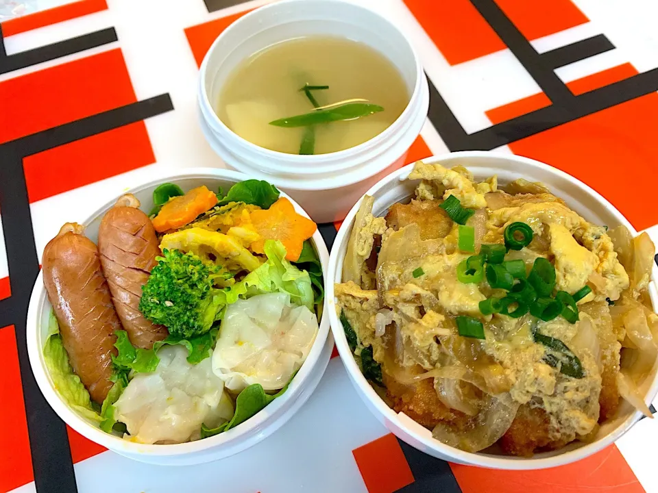 小学生息子の塾弁
 #カツ丼  #カツ丼弁当  #ランチジャー #ランチジャー弁当  #塾弁  #塾弁当 #小学生弁当  #息子弁当|Snow10さん