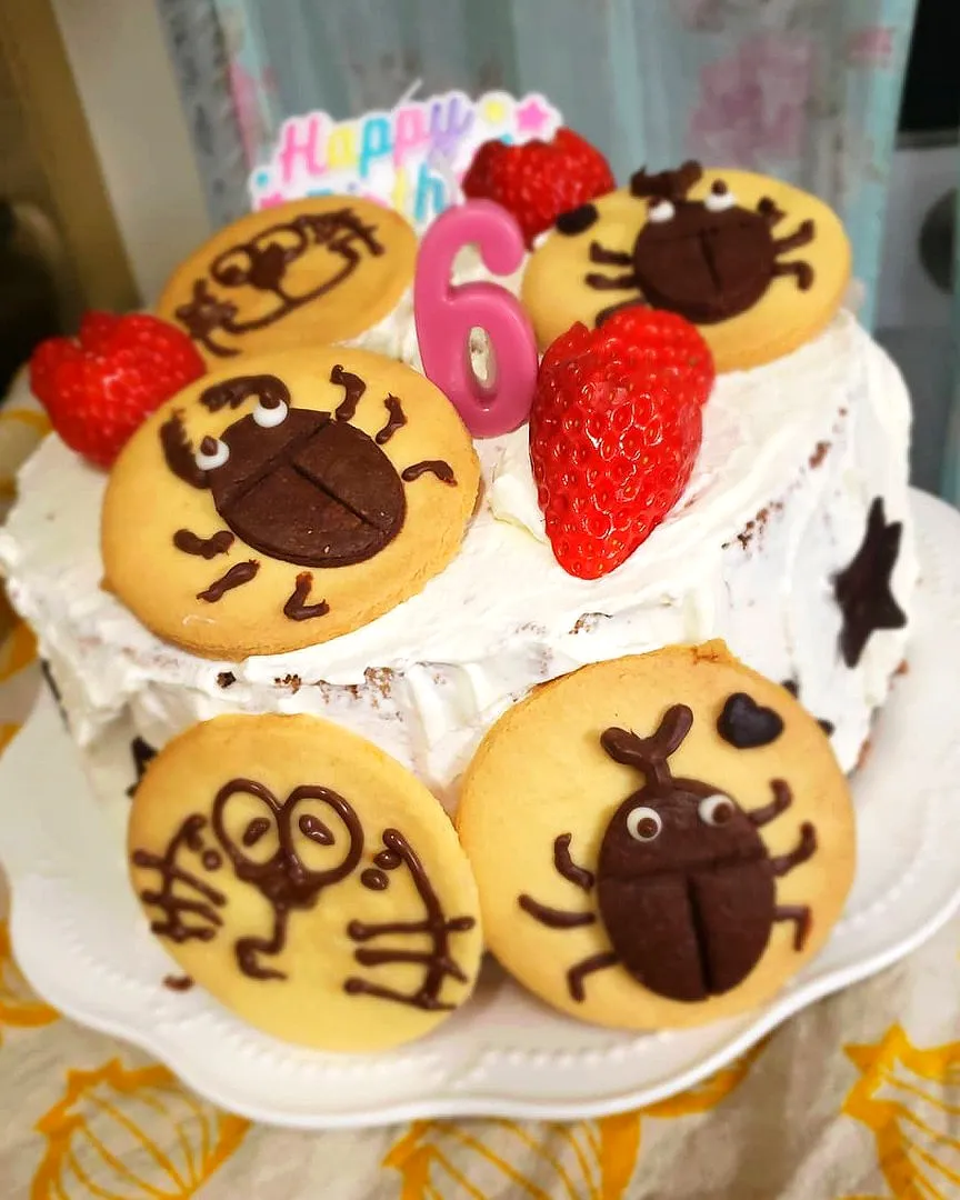 お誕生日シフォンケーキ|ねこまんまさん