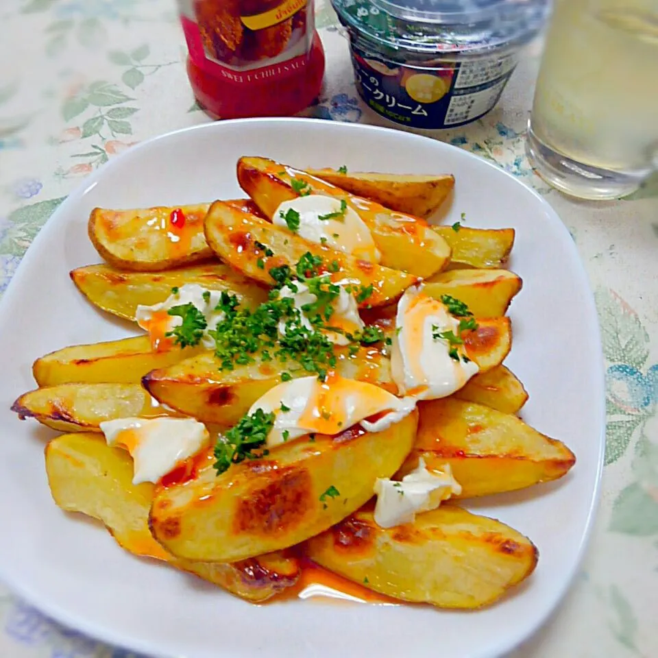 Snapdishの料理写真:オーストラリアのウェッジポテト🍟揚げてないよ|うたかた。さん