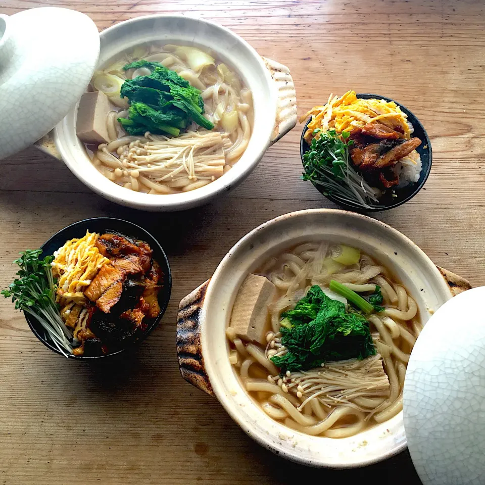 春休みの昼ごはん‼︎ 15 March
 #春休み  #お昼ごはん  #昼ごはん  #lunch  #うどん  #鍋焼きうどん  #うな丼  #ふたりごはん  #ふたりぐらし|Yoshinobu Nakagawaさん