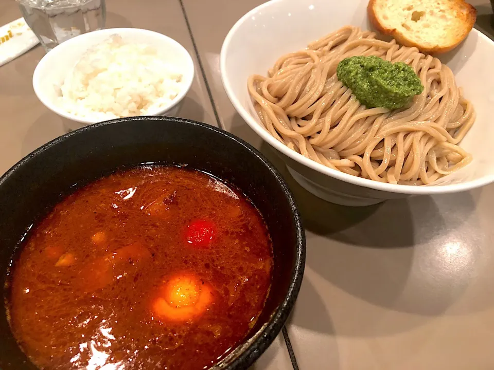 海老トマトつけ麺味玉|hirotomoさん