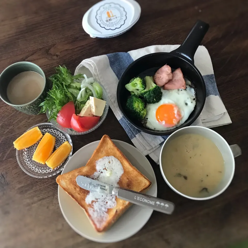 Snapdishの料理写真:今日の朝ごはん|ぺんぎんさん